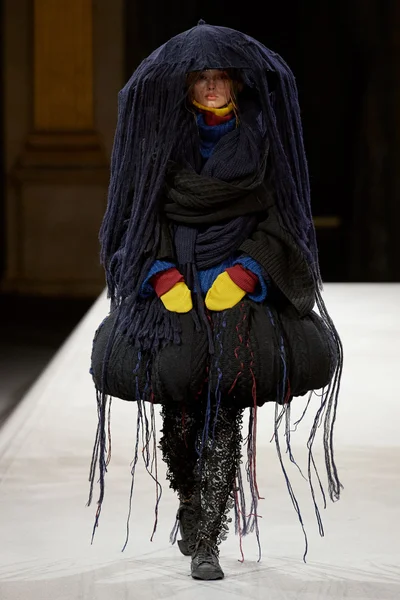 Look 41